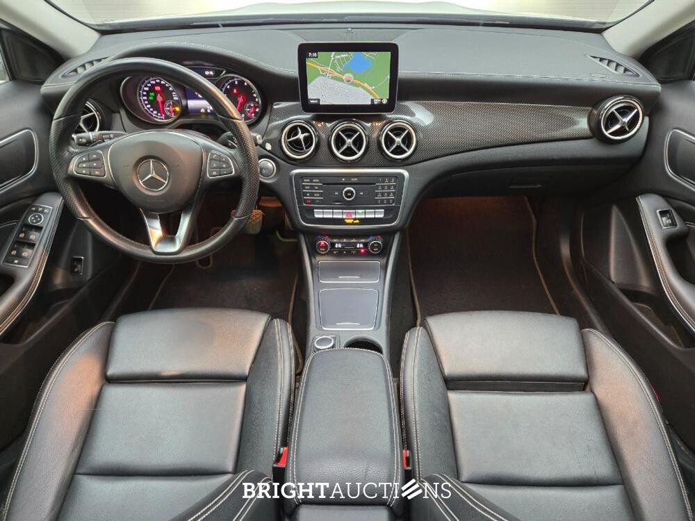 Mercedes-Benz GLA200 Premium Plus 156pk 2020 GLA-Klasse, S-200-NX