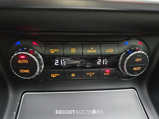 Mercedes-Benz GLA200 Premium Plus 156pk 2020 GLA-Klasse, S-200-NX