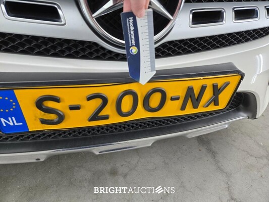 Mercedes-Benz GLA200 Premium Plus 156pk 2020 GLA-Klasse, S-200-NX