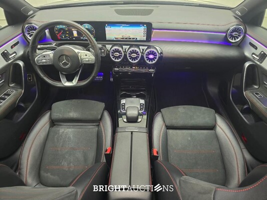 Mercedes-Benz CLA250 4MATIC 224pk 2020 CLA-Klasse, Z-008-NS