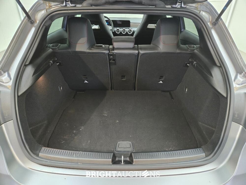 Mercedes-Benz A180 Business Solution AMG 136pk 2022 (Origineel-NL) A-klasse, P-648-PP