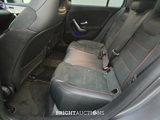 Mercedes-Benz A180 Business Solution AMG 136pk 2022 (Origineel-NL) A-klasse, P-648-PP