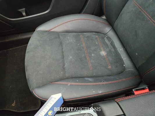 Mercedes-Benz A180 Business Solution AMG 136pk 2022 (Origineel-NL) A-klasse, P-648-PP