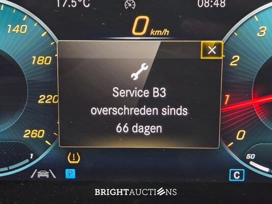 Mercedes-Benz A180 Business Solution AMG 136pk 2022 (Origineel-NL) A-klasse, P-648-PP