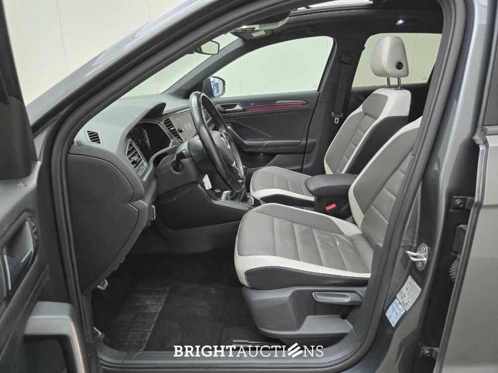 Volkswagen T-Roc Sport 1.5 TSI 150pk 2019, X-261-JK