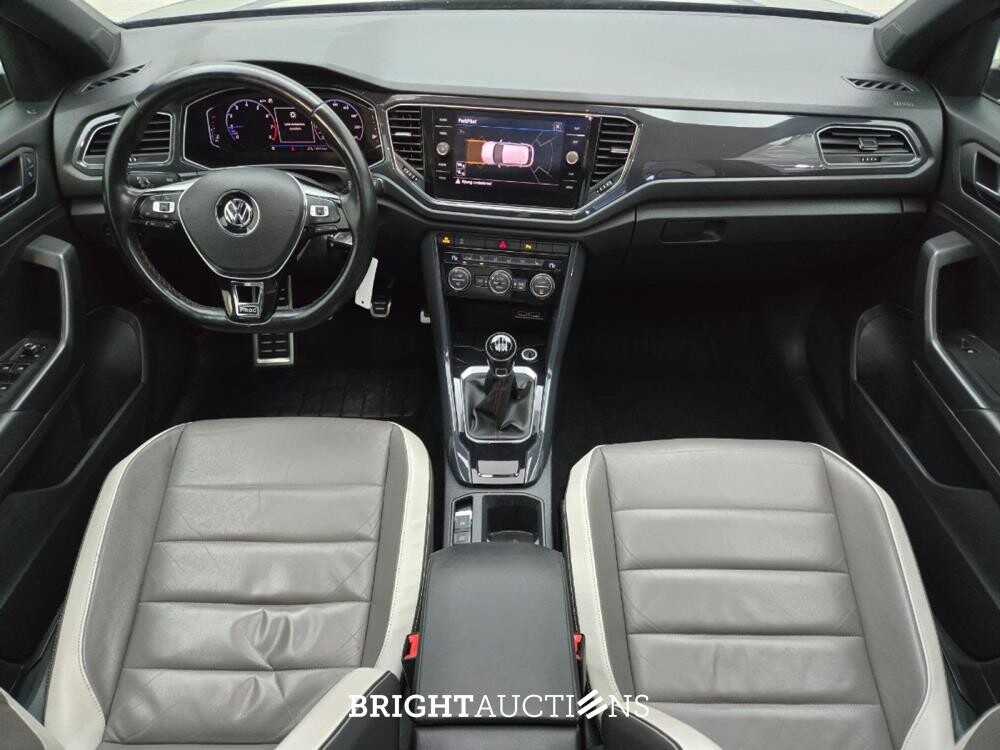 Volkswagen T-Roc Sport 1.5 TSI 150pk 2019, X-261-JK