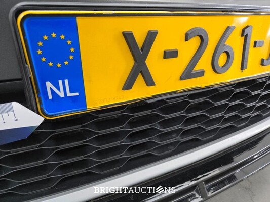 Volkswagen T-Roc Sport 1.5 TSI 150pk 2019, X-261-JK