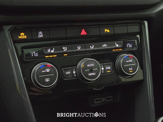 Volkswagen T-Roc Sport 1.5 TSI 150pk 2019, X-261-JK