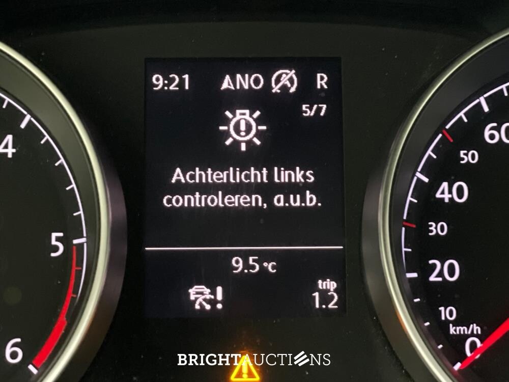 Volkswagen Golf Highline Business R 2.0 TDI 150pk 2019, Z-403-NZ