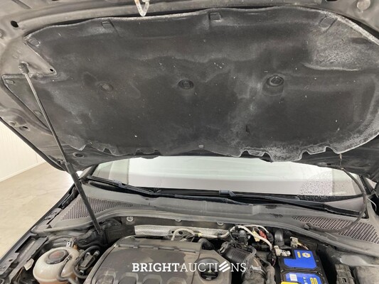 Volkswagen Golf Highline Business R 2.0 TDI 150pk 2019, Z-403-NZ