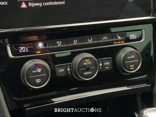Volkswagen Golf Highline Business R 2.0 TDI 150pk 2019, Z-403-NZ
