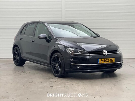 Volkswagen Golf Highline Business R 2.0 TDI 150pk 2019, Z-403-NZ