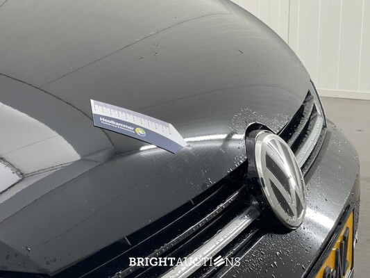 Volkswagen Golf Highline Business R 2.0 TDI 150pk 2019, Z-403-NZ