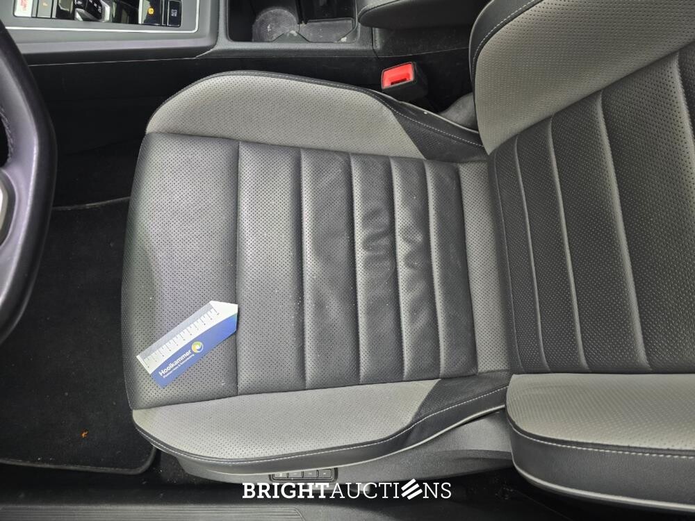 Volkswagen Golf eHybrid GTE 1.4 258pk 2022, JBL-15-N