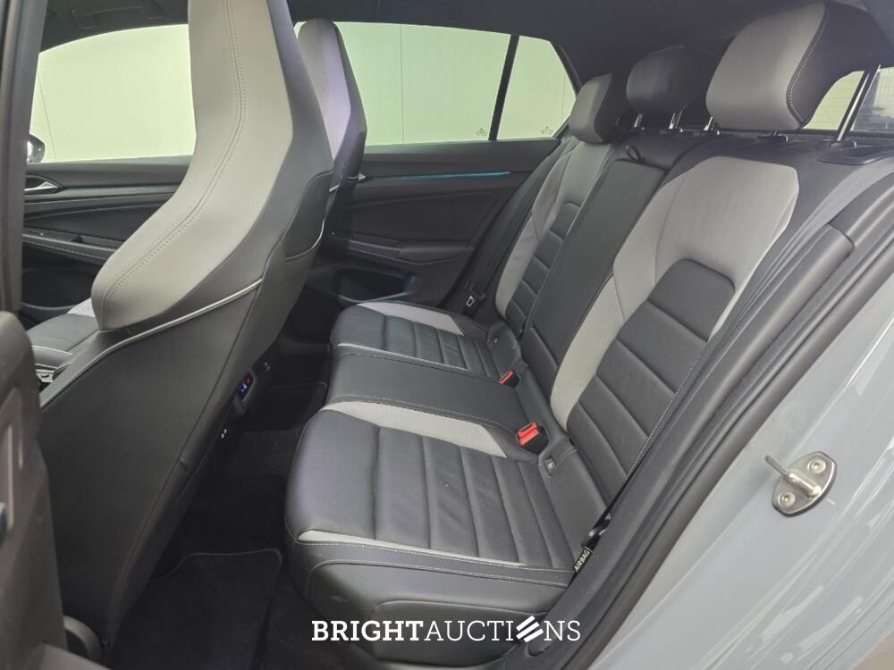 Volkswagen Golf eHybrid GTE 1.4 258pk 2022, JBL-15-N