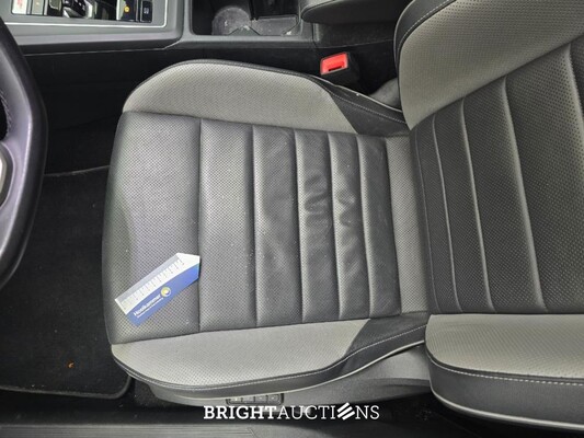 Volkswagen Golf eHybrid GTE 1.4 258pk 2022, JBL-15-N