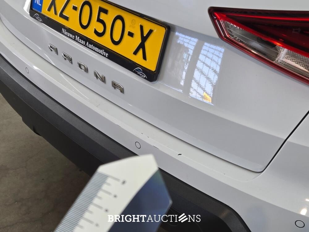 SEAT Arona Xcellence Business Intense 1.0 TSI 116pk 2018, XZ-050-X