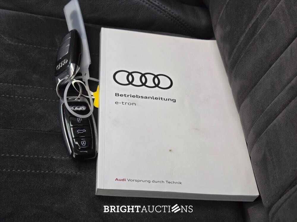 Audi e-tron 55 advanced Pro Line S Quattro 95 kWh 408pk 2019, R-658-KT