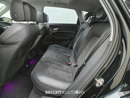 Audi e-tron 55 advanced Pro Line S Quattro 95 kWh 408pk 2019, R-658-KT