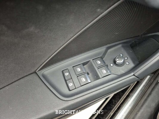 Audi A3 Sportback 30 Adv ED TFSI S tronic 110pk 2023 (Origineel-NL), T-239-HZ