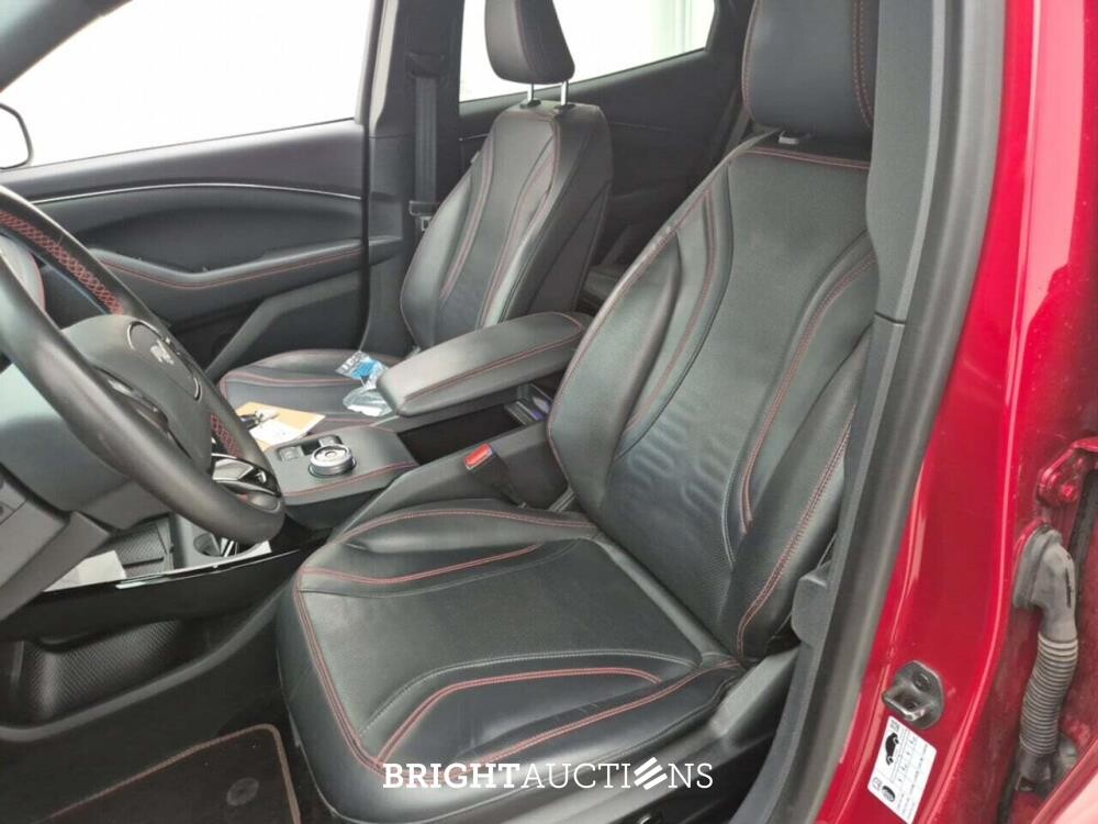 Ford Mustang Mach-E Premium RWD 99 kWh 294pk 2023, 2DUK844