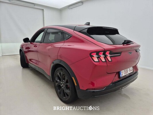 Ford Mustang Mach-E Premium RWD 99 kWh 294pk 2023, 2DUK844
