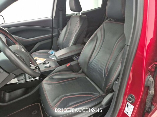 Ford Mustang Mach-E Premium RWD 99 kWh 294pk 2023, 2DUK844