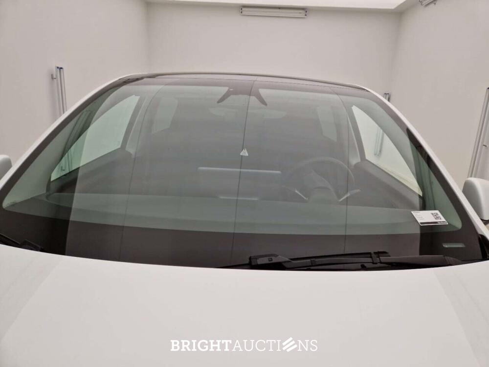Tesla Model Y Long Range RWD 347pk 2025, 2GRZ915