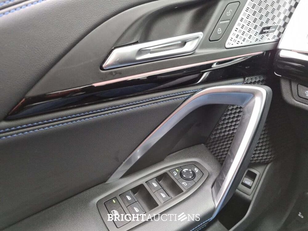 BMW iX1 X-Drive 30 M Sport 272pk 2023, DDL1006E