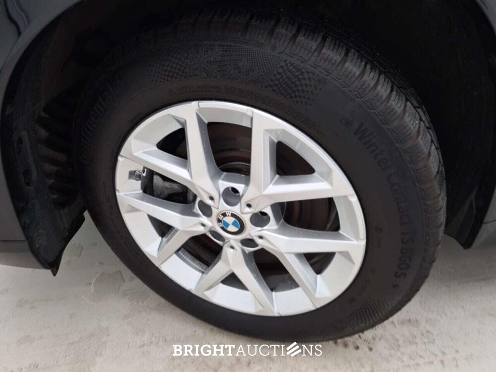 BMW iX1 X-Drive 30 M Sport 272pk 2023, DDL1006E