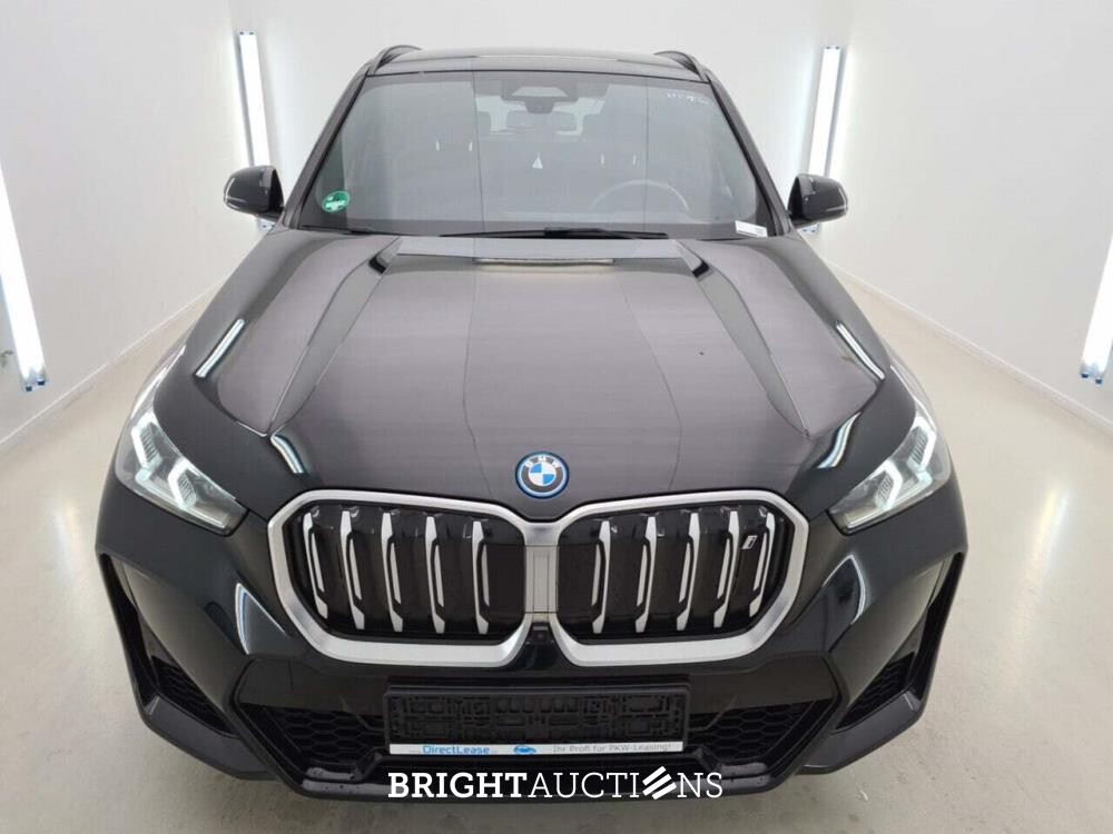 BMW iX1 X-Drive 30 M Sport 272pk 2023, DDL1006E