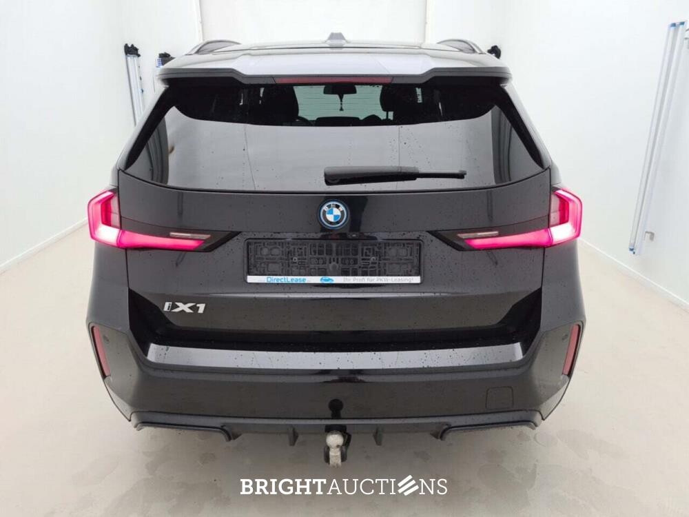BMW iX1 X-Drive 30 M Sport 272pk 2023, DDL1006E