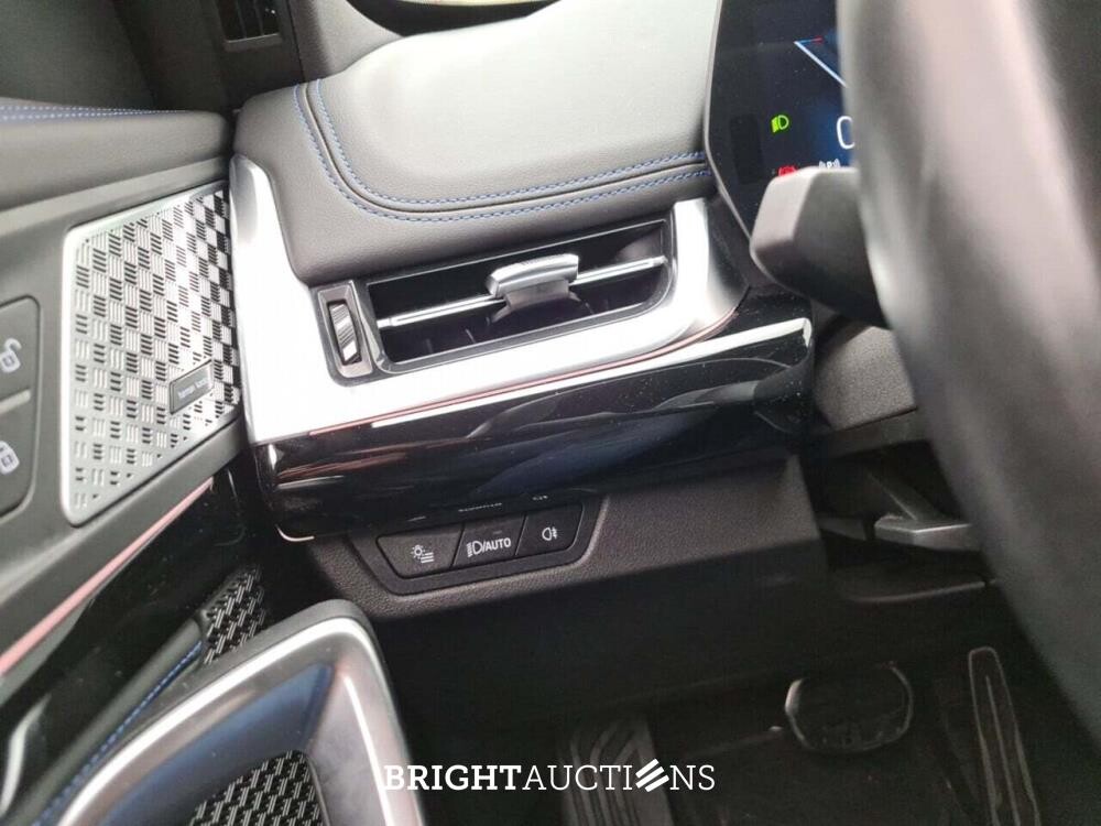 BMW iX1 X-Drive 30 M Sport 272pk 2023, DDL1006E