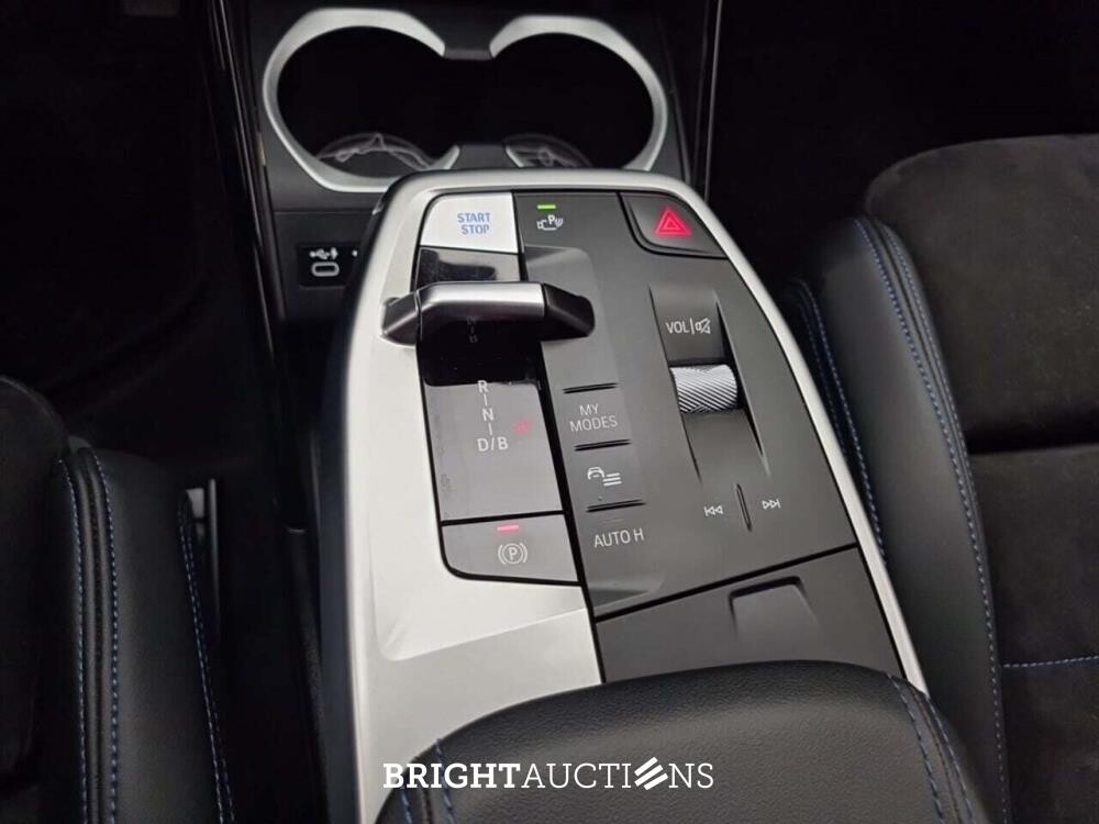 BMW iX1 X-Drive 30 M Sport 272pk 2023, DDL1006E