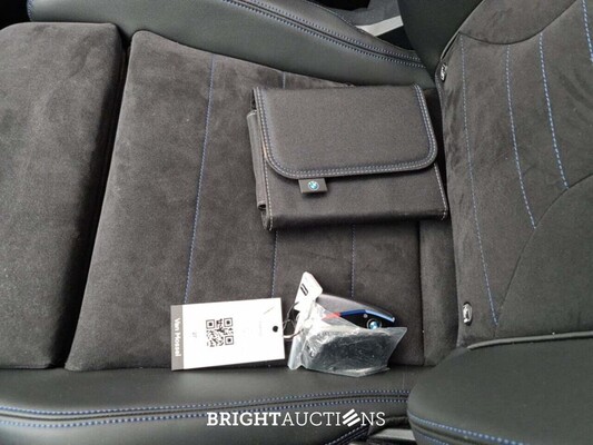 BMW iX1 X-Drive 30 M Sport 272pk 2023, DDL1006E