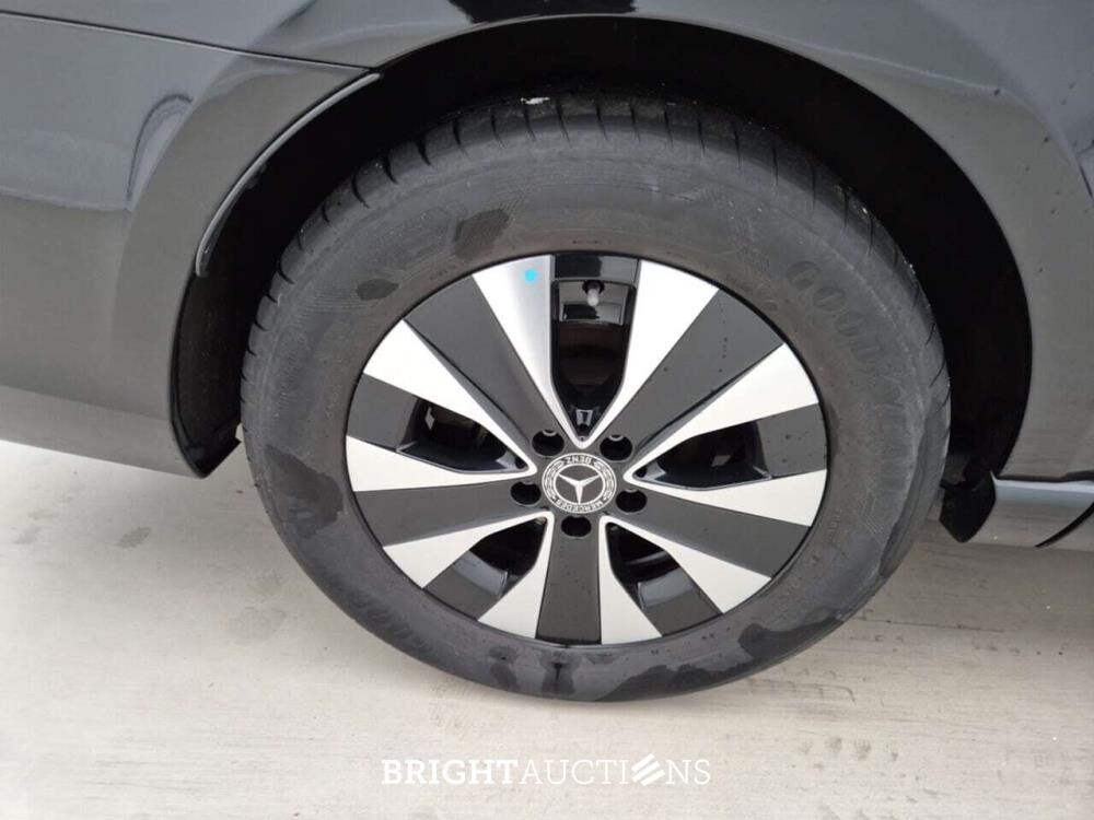 Mercedes-Benz Eqv300 7P. L2 204pk 2023, 2DAF204