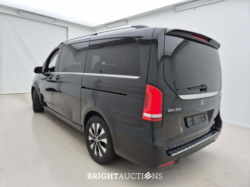Mercedes-Benz Eqv300 7P. L2 204pk 2023, 2DAF204