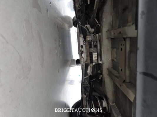 Mercedes-Benz Eqv300 7P. L2 204pk 2023, 2DAF204