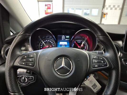 Mercedes-Benz Eqv300 7P. L2 204pk 2023, 2DAF204