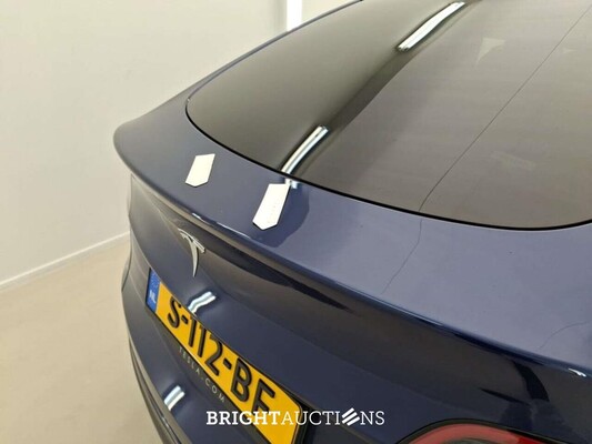 Tesla Model Y RWD 58 kWh 238pk 2022 (Origineel-NL), S-112-BF