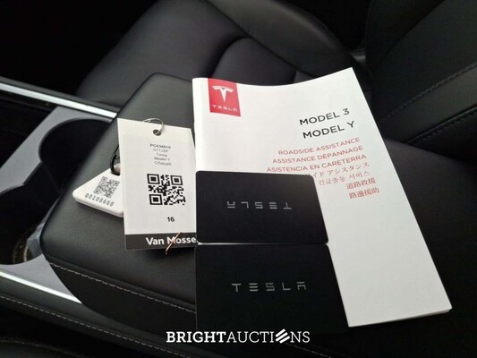 Tesla Model Y RWD 58 kWh 238pk 2022 (Origineel-NL), S-112-BF