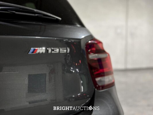 BMW M135i xDrive 320pk 2013 (Origineel-NL) 5-serie F20, 9-KHH-43