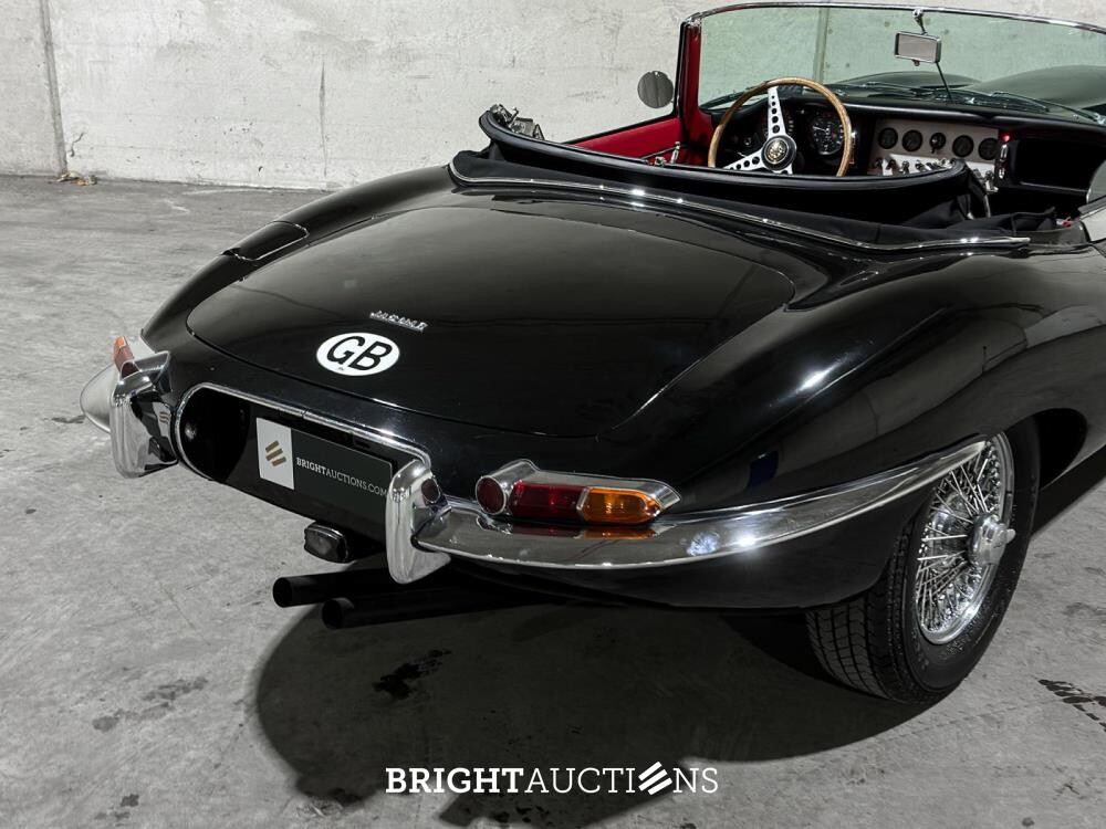 Jaguar E-Type Roadster 3.8 XK sechsreihig Serie 1 1963