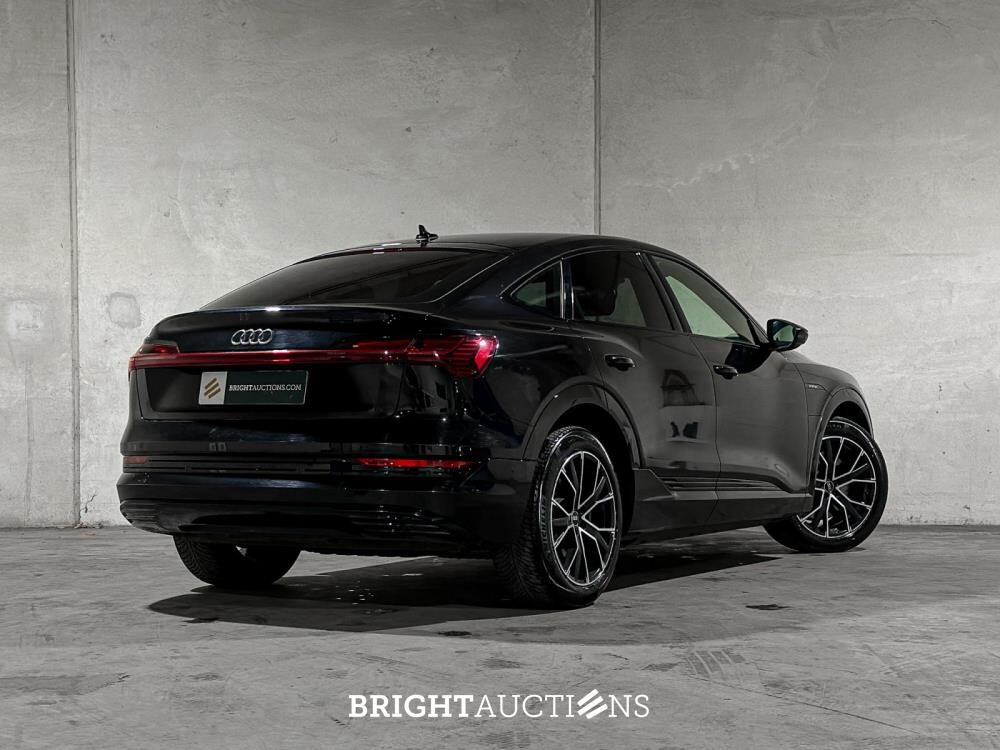 Audi e-tron Sportback 55 Quattro Business edition 95 kWh 408pk 2020 (Origineel-NL + 1e eigenaar), K-601-GZ