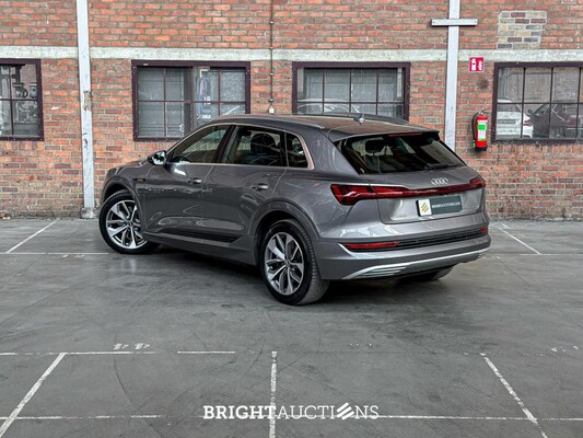 Audi e-tron 55 quattro Advanced edition 95 kWh 408pk 2021 (Origineel-NL+1e eigenaar), N-206-TT