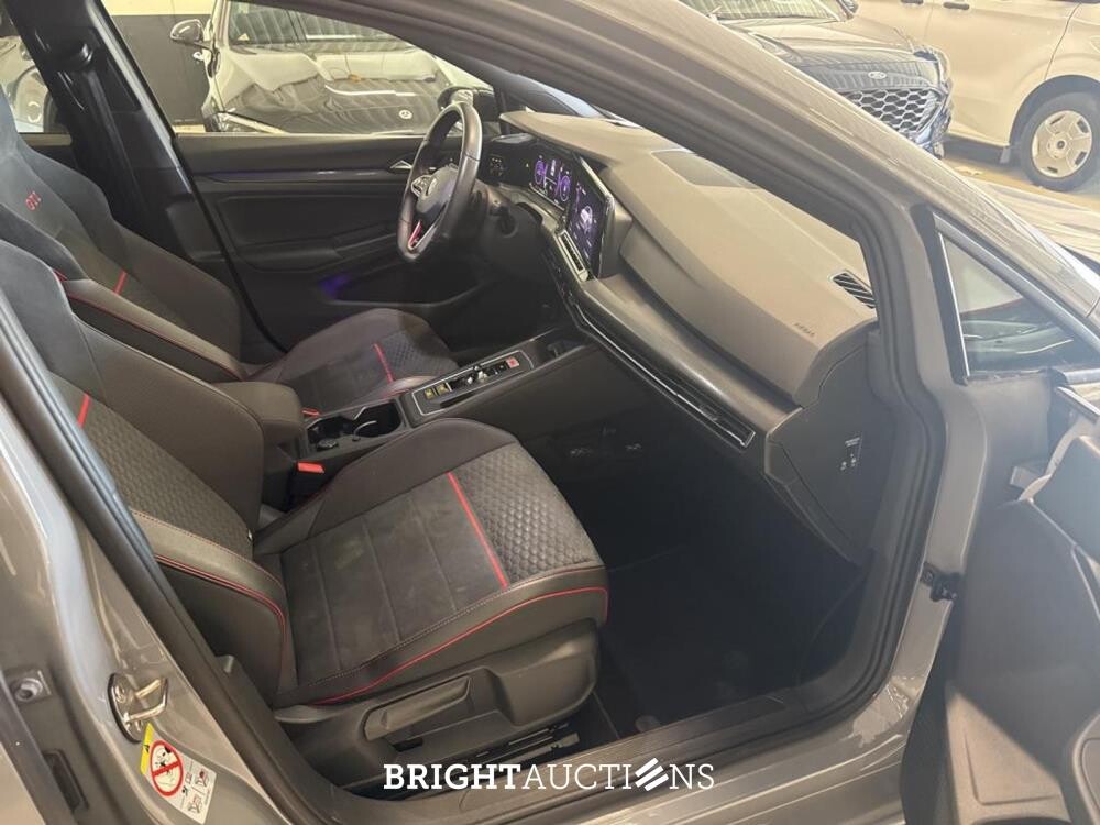 Volkswagen Golf GTI 2.0 TSI 301pk 2022, T-094-HR