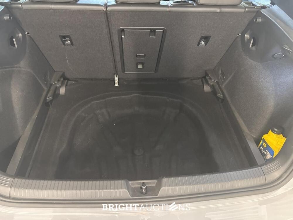 Volkswagen Golf GTI 2.0 TSI 301pk 2022, T-094-HR