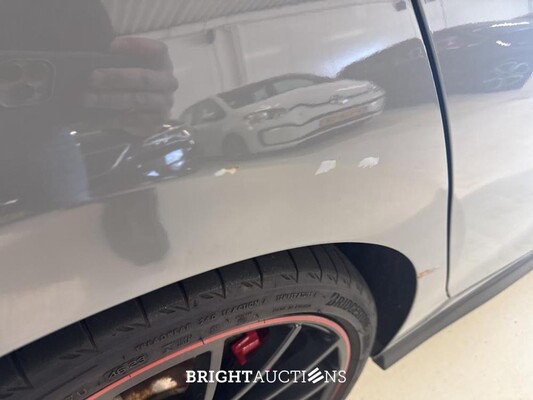 Volkswagen Golf GTI 2.0 TSI 301pk 2022, T-094-HR