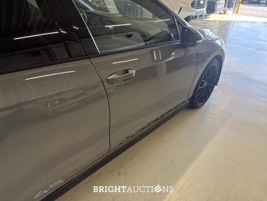 Volkswagen Golf GTI 2.0 TSI 301pk 2022, T-094-HR