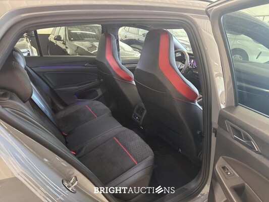 Volkswagen Golf GTI 2.0 TSI 301pk 2022, T-094-HR